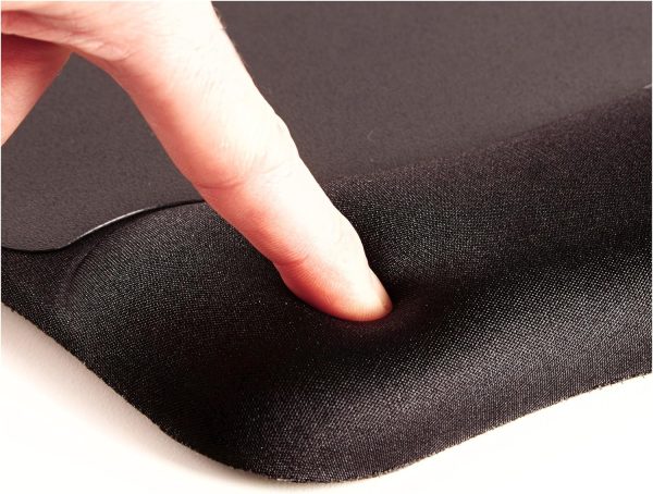 Fellowes Memory Foam Keyboard Rest Black - Image 2