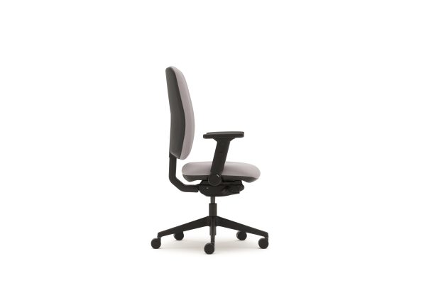 Pluto plus high back task chair, adjustable folding arms - Image 5