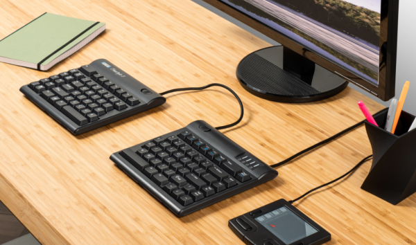 Kinesis Freestyle2 split keyboard and cable kit - Image 4