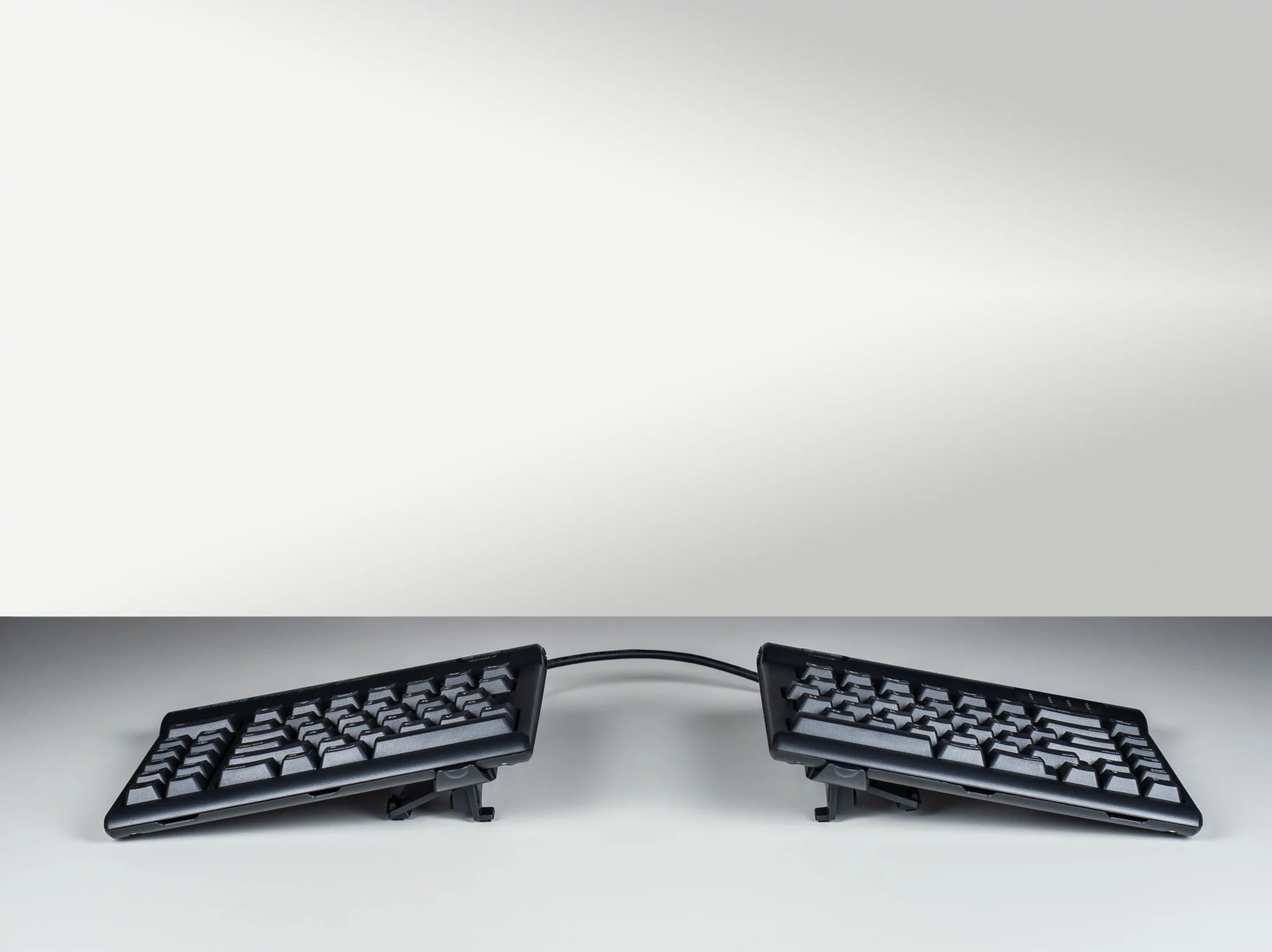 Kinesis Freestyle2 Keyboard with V3 Kit - Image 5