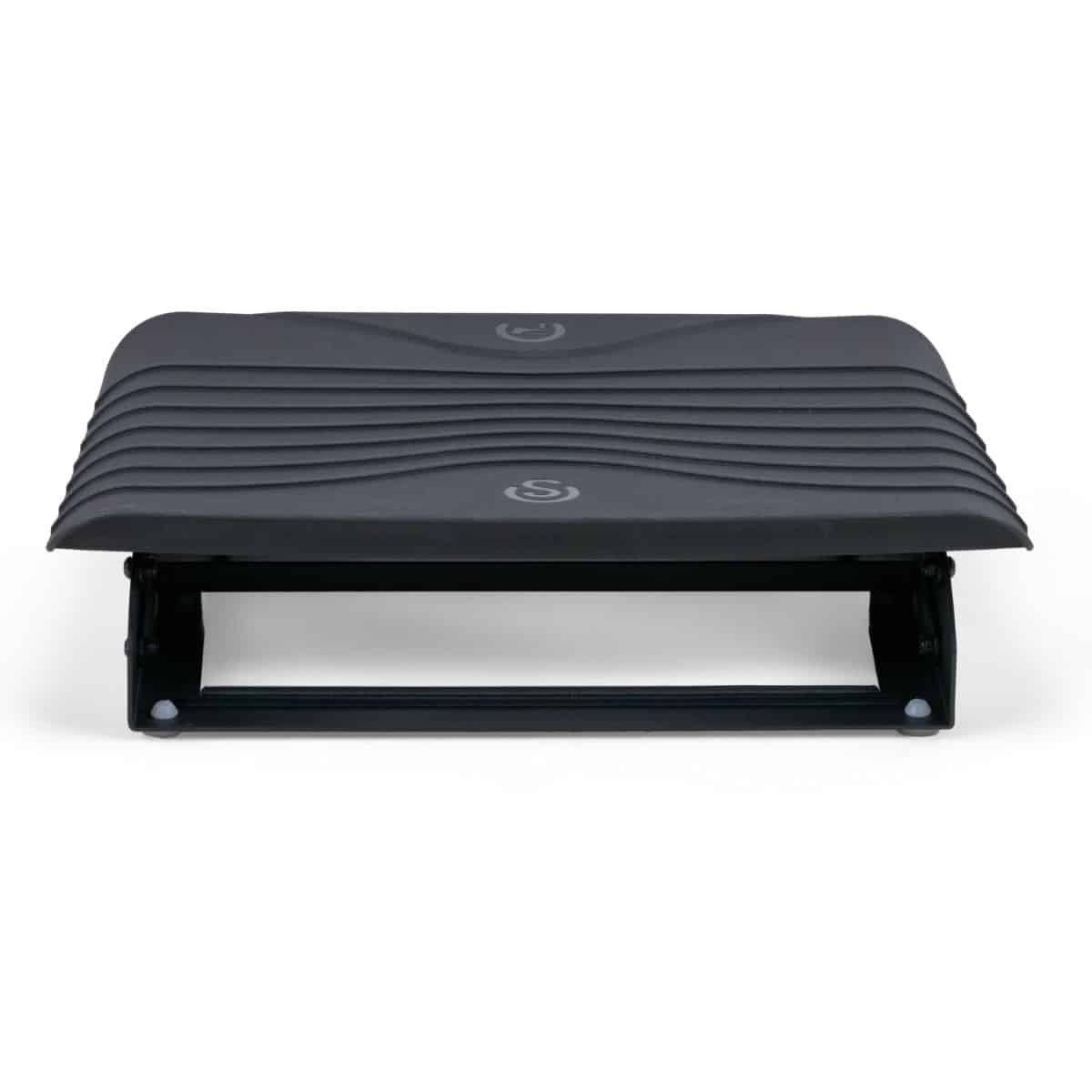 Atlantic Footrest by BakkerElkhuizen showing the wide curved platform and base.