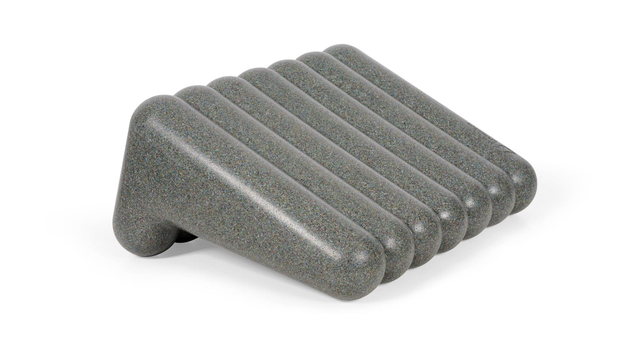 FootRest No.4 by BakkerElkhuizen shown from the opposite front angle.