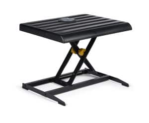 FootRest No.2 by BakkerElkhuizen